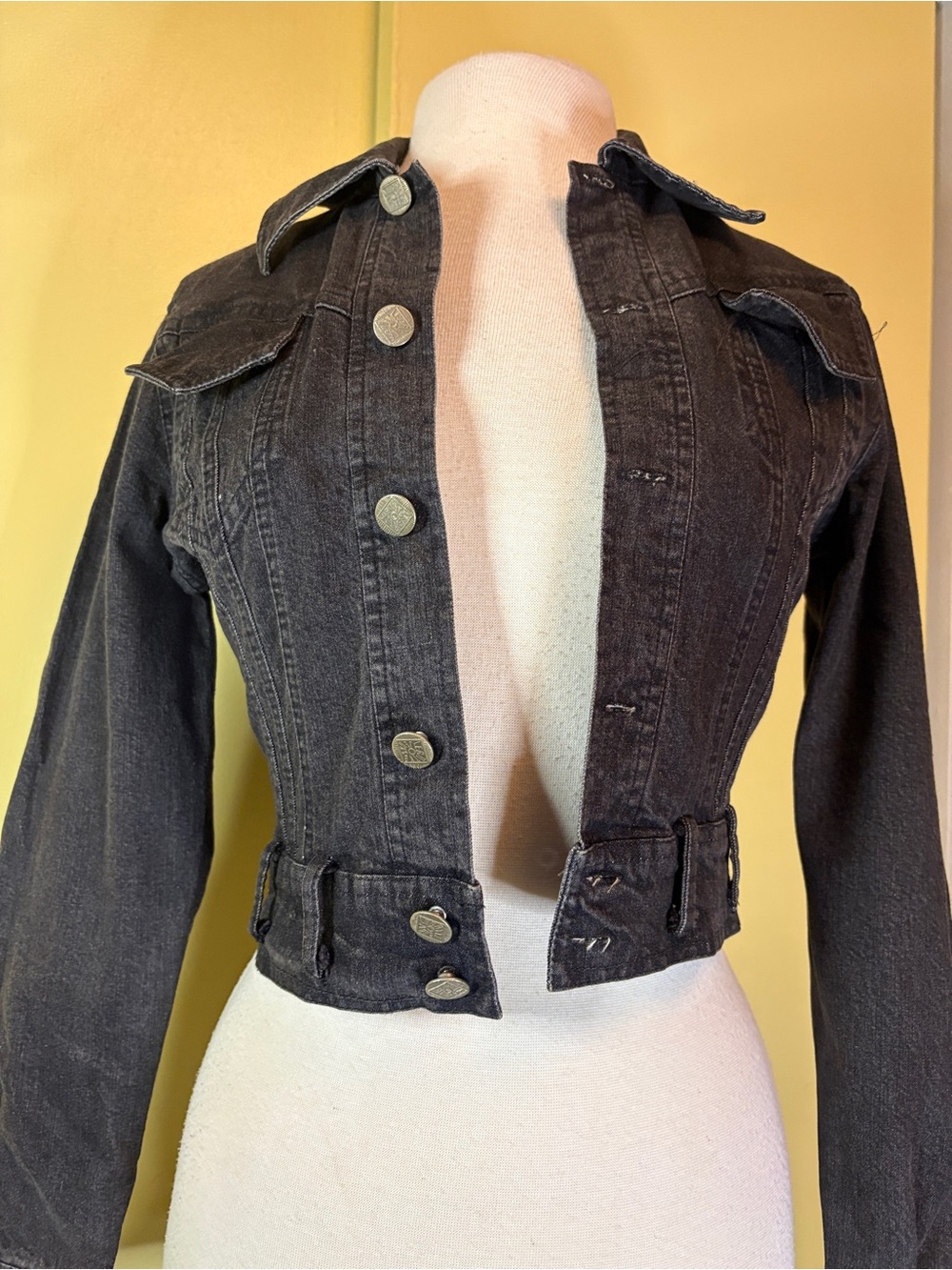 Legatte Jeans Black Cropped Denim Jacket